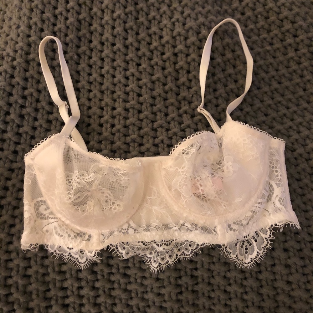 Victoria’s Secret never worn bra/bralette